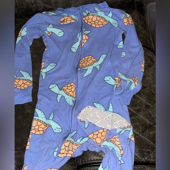 2t zip pjs - Picture 1 of 3